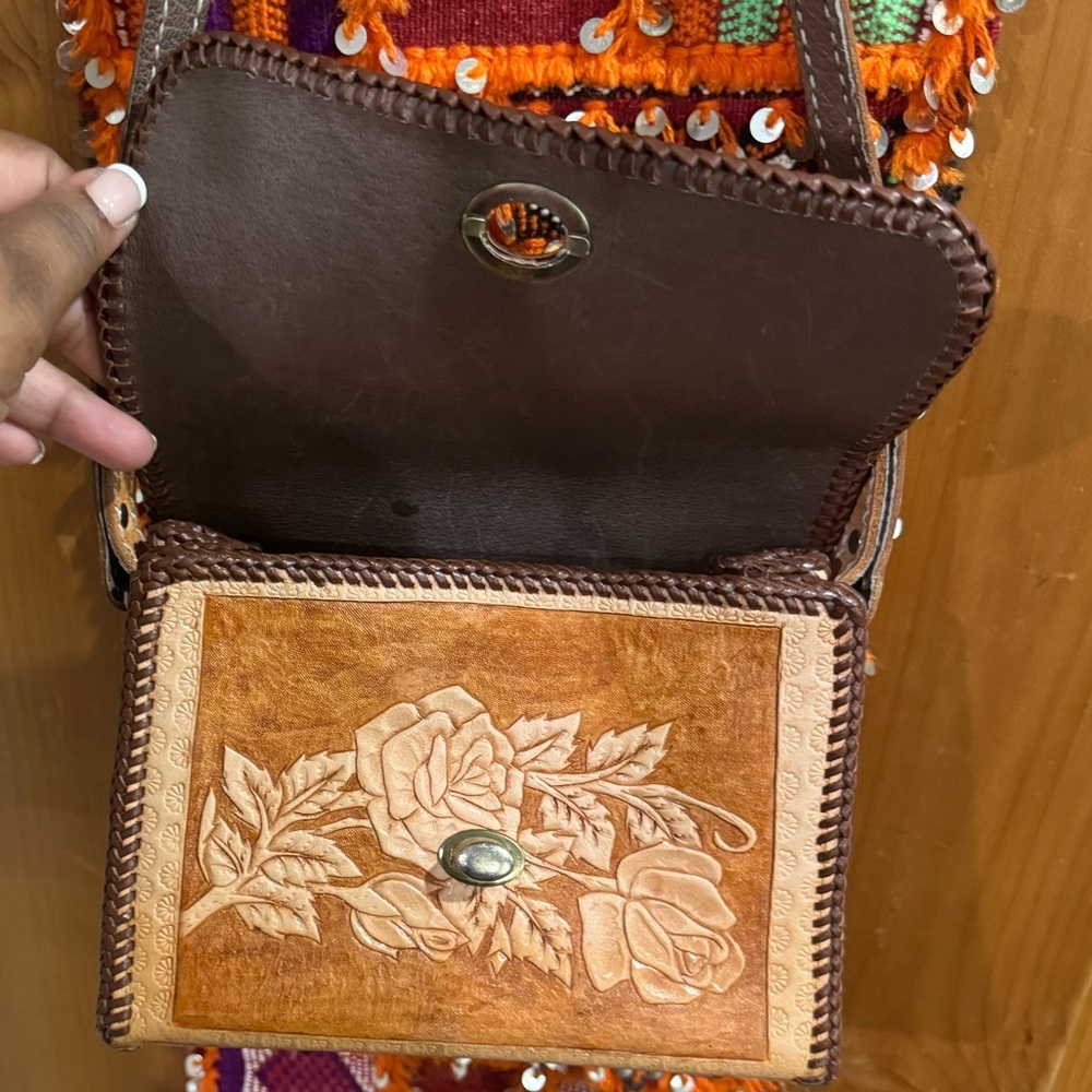 Vintage handmade leather Mexican bag/purse